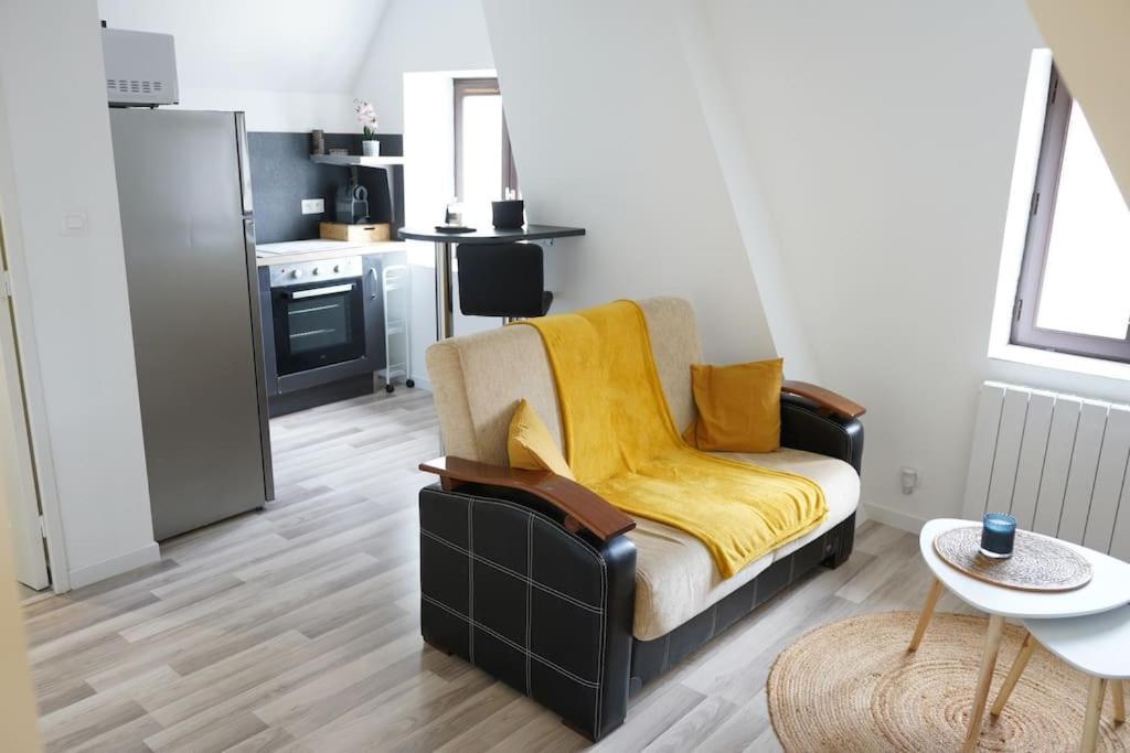 La Perle Apartment Montargis Exterior foto