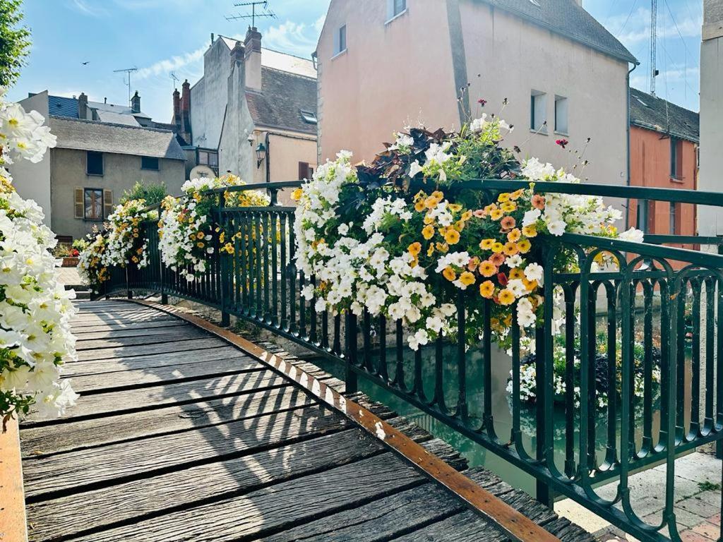 La Perle Apartment Montargis Exterior foto